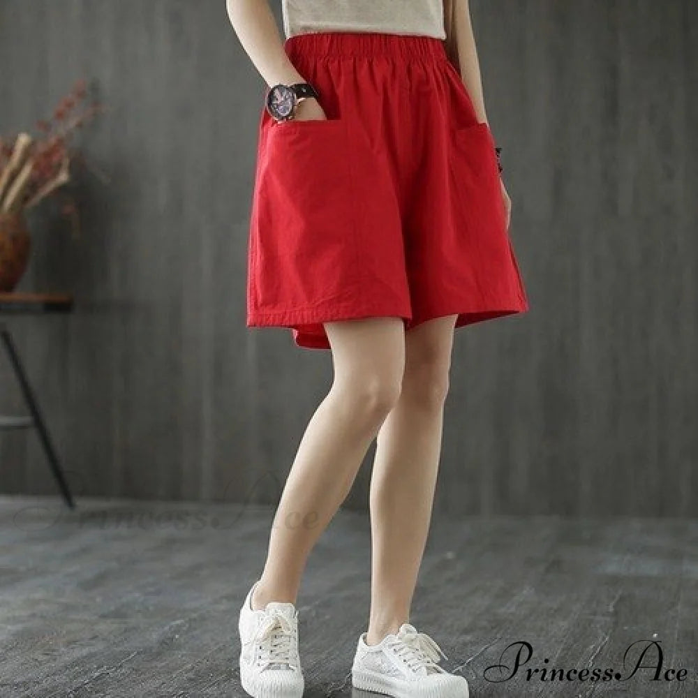 Plus Size Pocket Elastic High Waist Shorts Red / M