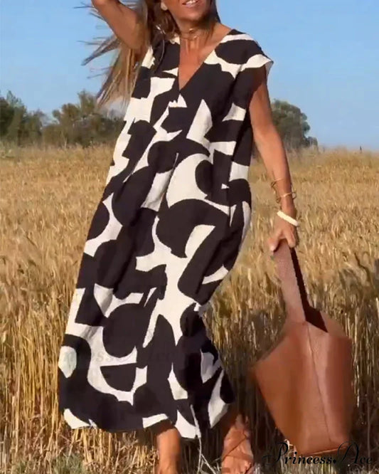 Printed V-neck Dress Black / S
