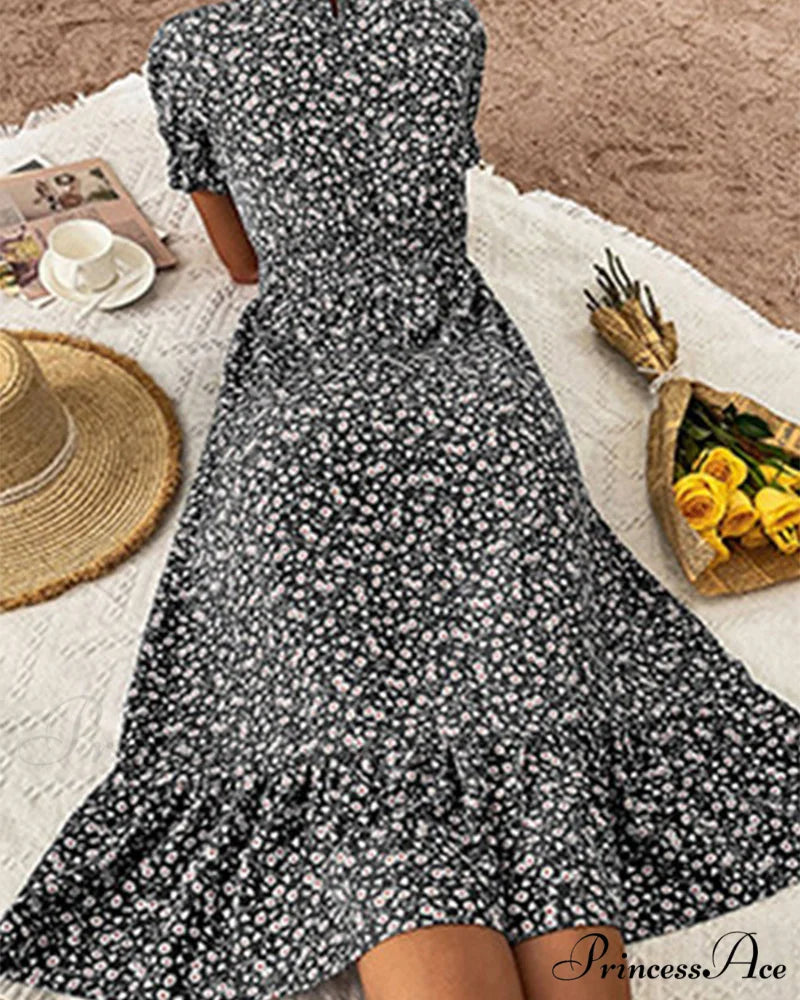 Puff sleeve v-neck dress