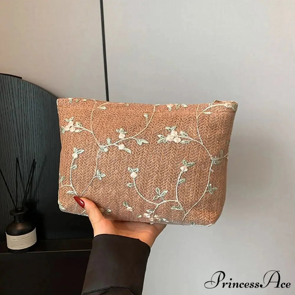 Rattan Portable Straw Grasp Wristlet Brown wristlet-250126