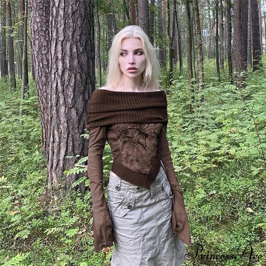 Rebellious Attractive T-shirt Bell Sleeve Jumper Brown / S swraters-241228