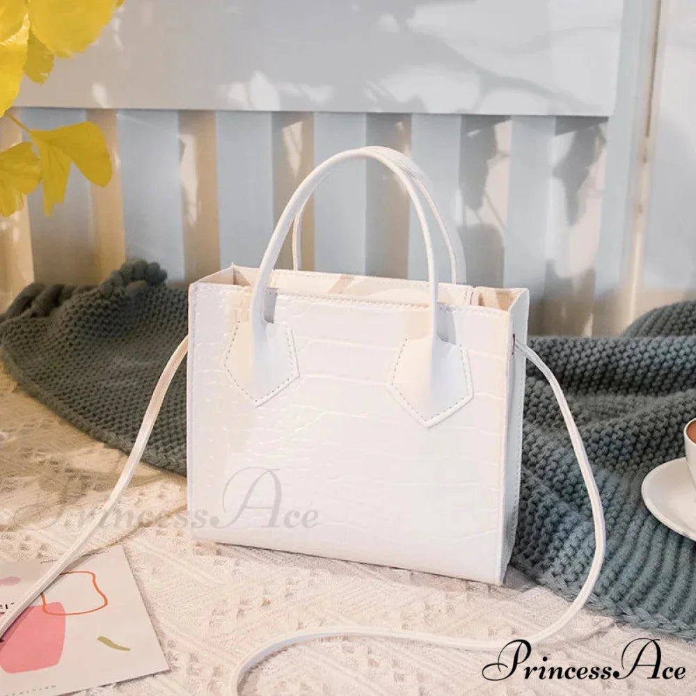 Reptile Design Small High-End Designer Women’s Crossbody Purse White handbag-250126