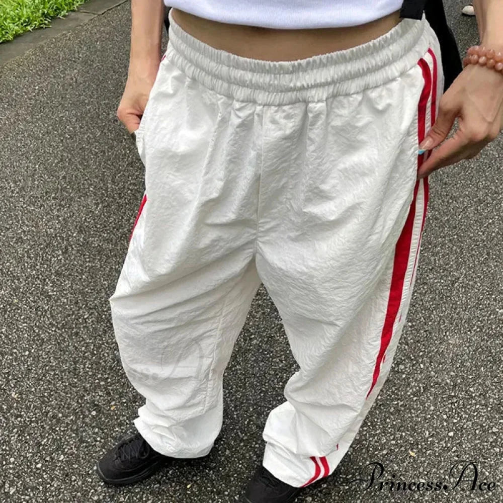 Retro Banded Generous Loose-fitting Jogging Pant pant-250223
