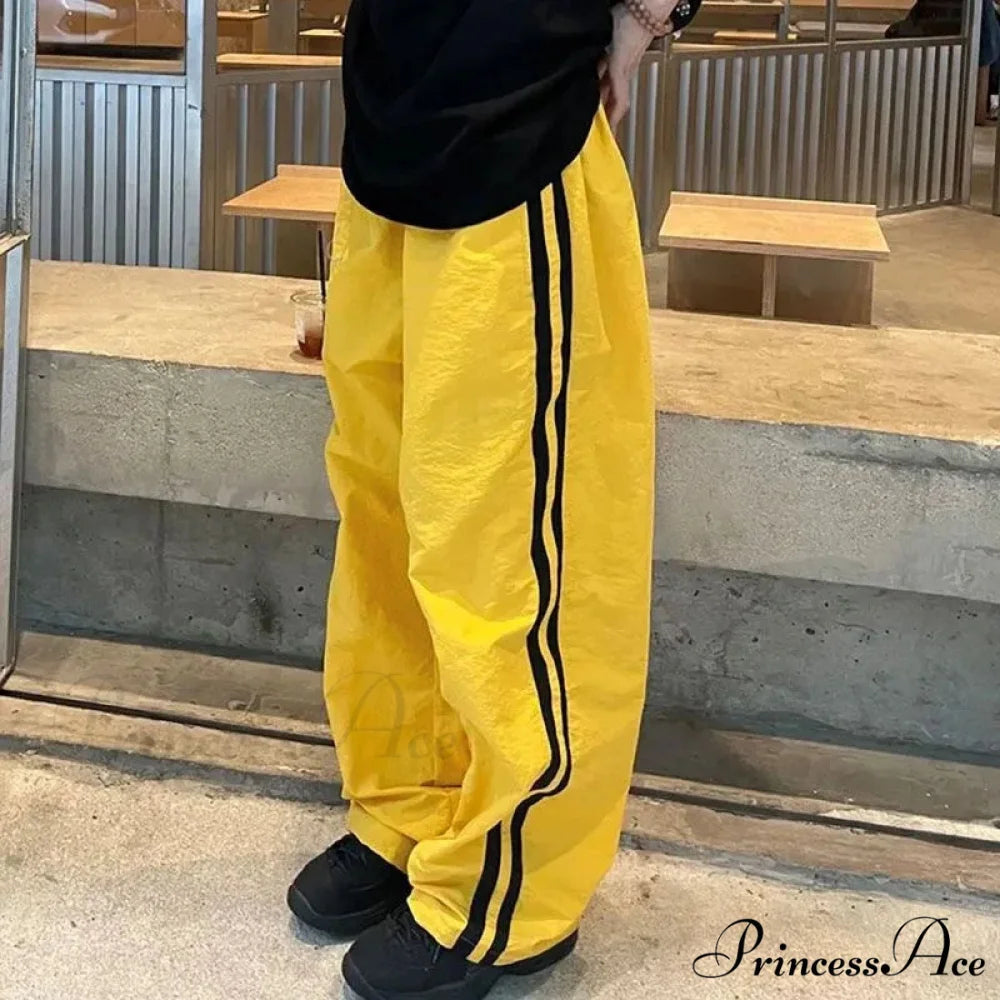 Retro Banded Generous Loose-fitting Jogging Pant pant-250223