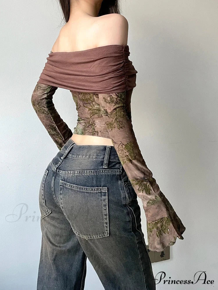 Retro Flower Patchwork Sleek Slash Neck Flare Sleeve Extended Sleeve Knit Top knittop-250126