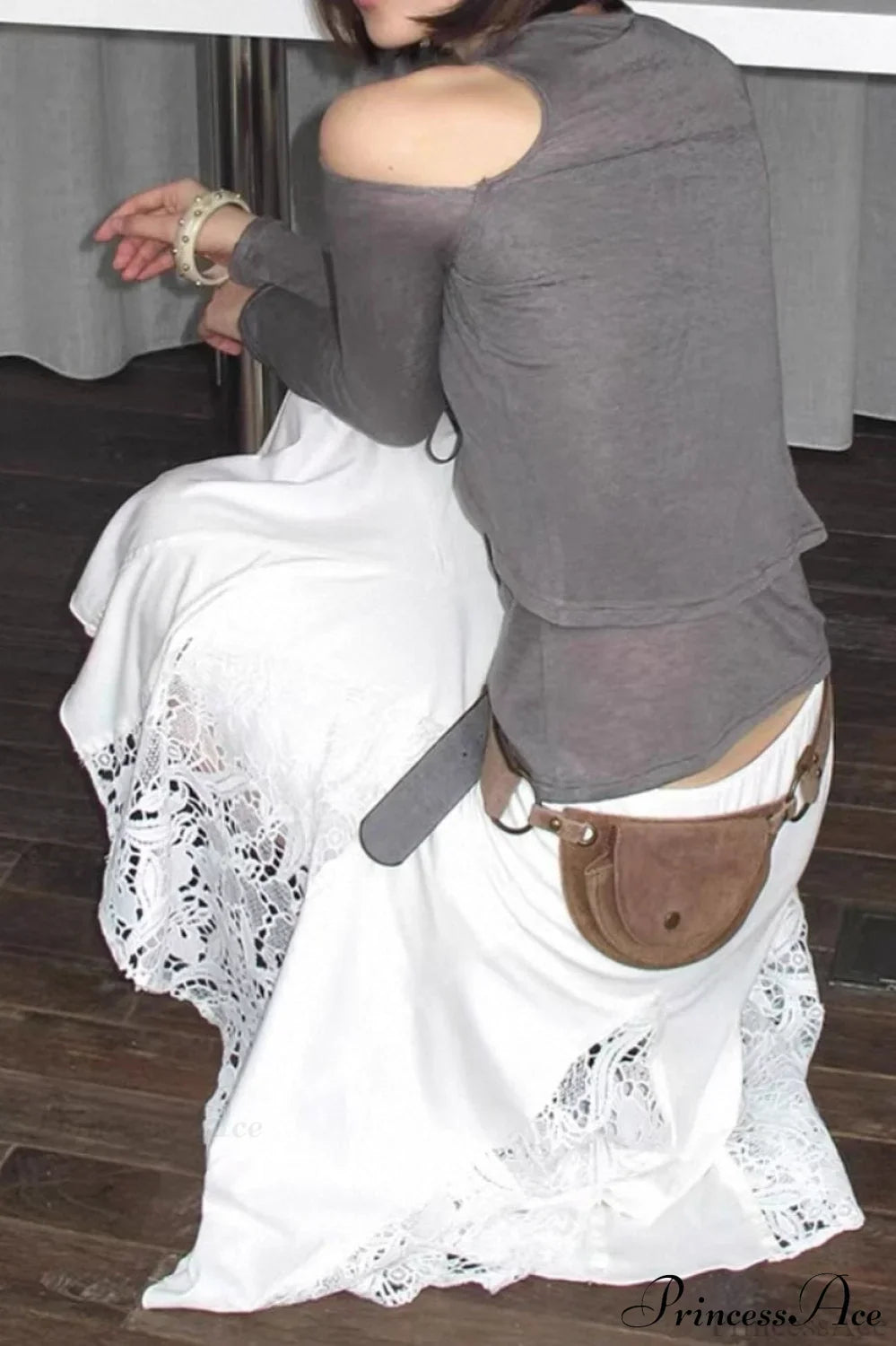 Retro Streetwear Off-Shoulder Turtleneck Long-Sleeve Knit Top