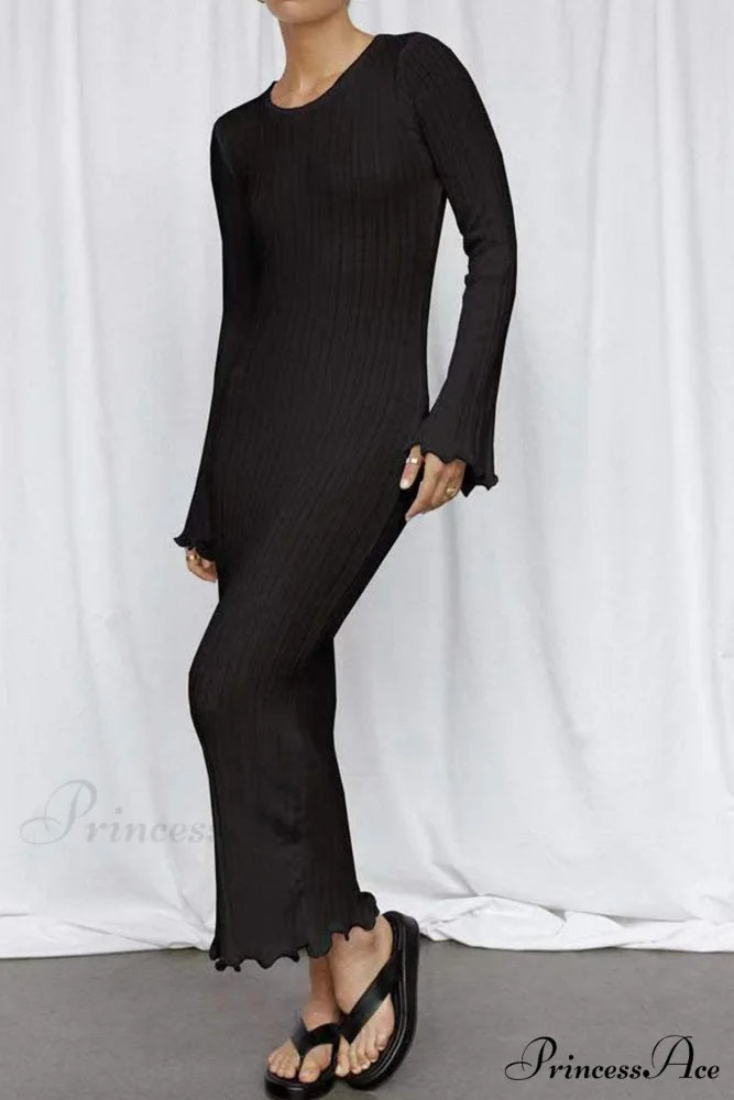 Ribbed Knit Dress with Long Flare Sleeves and Backless Design Black / S