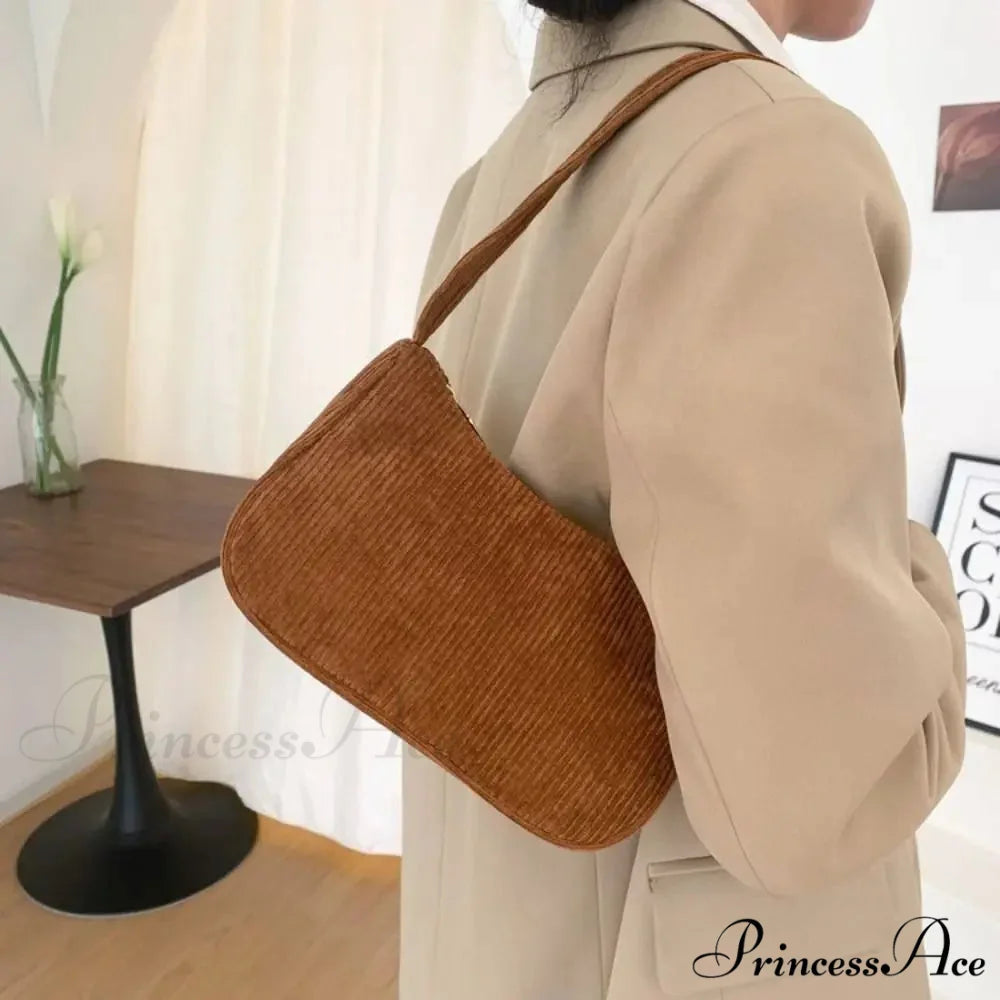 Ribbed Zipper Armpit Shoulder Purse Brown shoulder-250126