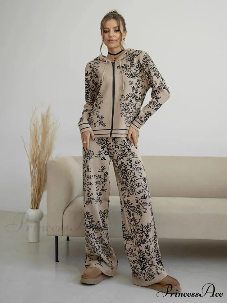 ROMANA KNITTED Stylish TWO PIECE SET Brown / One Size