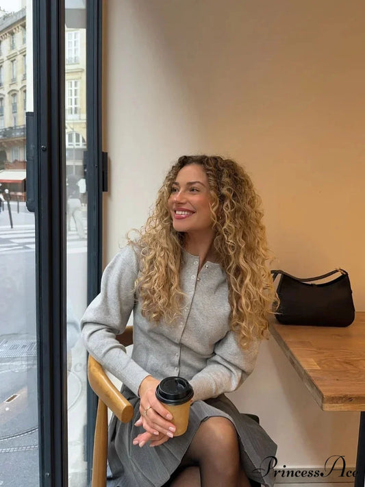 Round-neck Baggy Button-up Cardigan Grey / S cardigans-241228