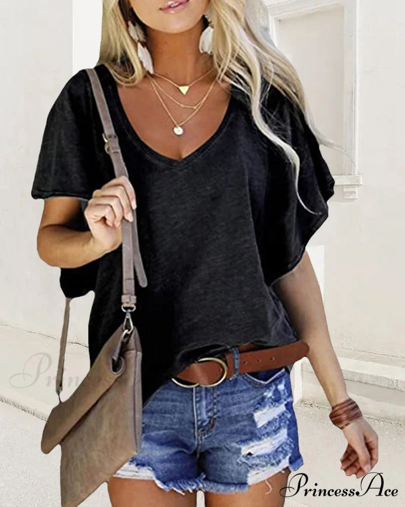 Ruffle Solid T-shirt in Arm Color Black / S