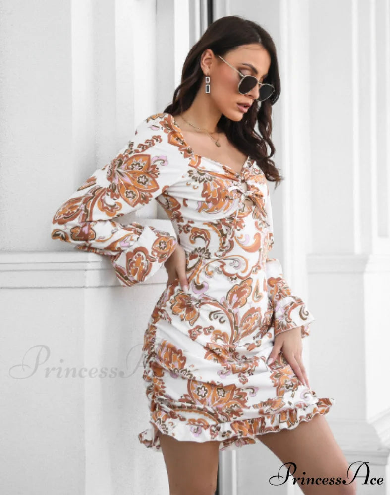 Ruffled Skirt with Printed Word Collar M / black