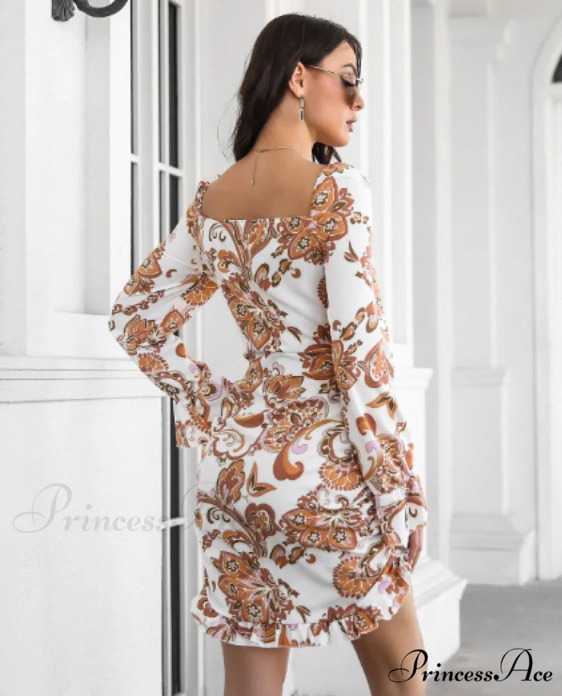 Ruffled Skirt with Printed Word Collar M / orange