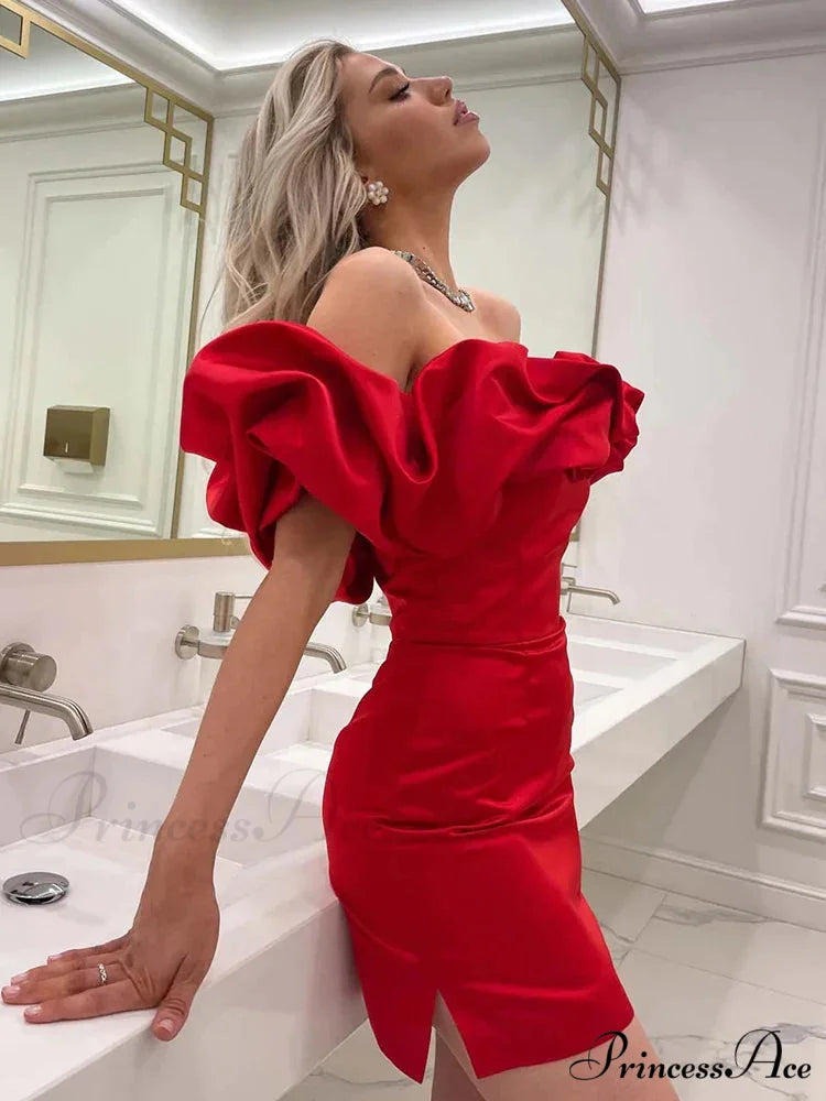 Ruffles Off-shoulder Stylish Bodycon Mini Dress with lining red / XS