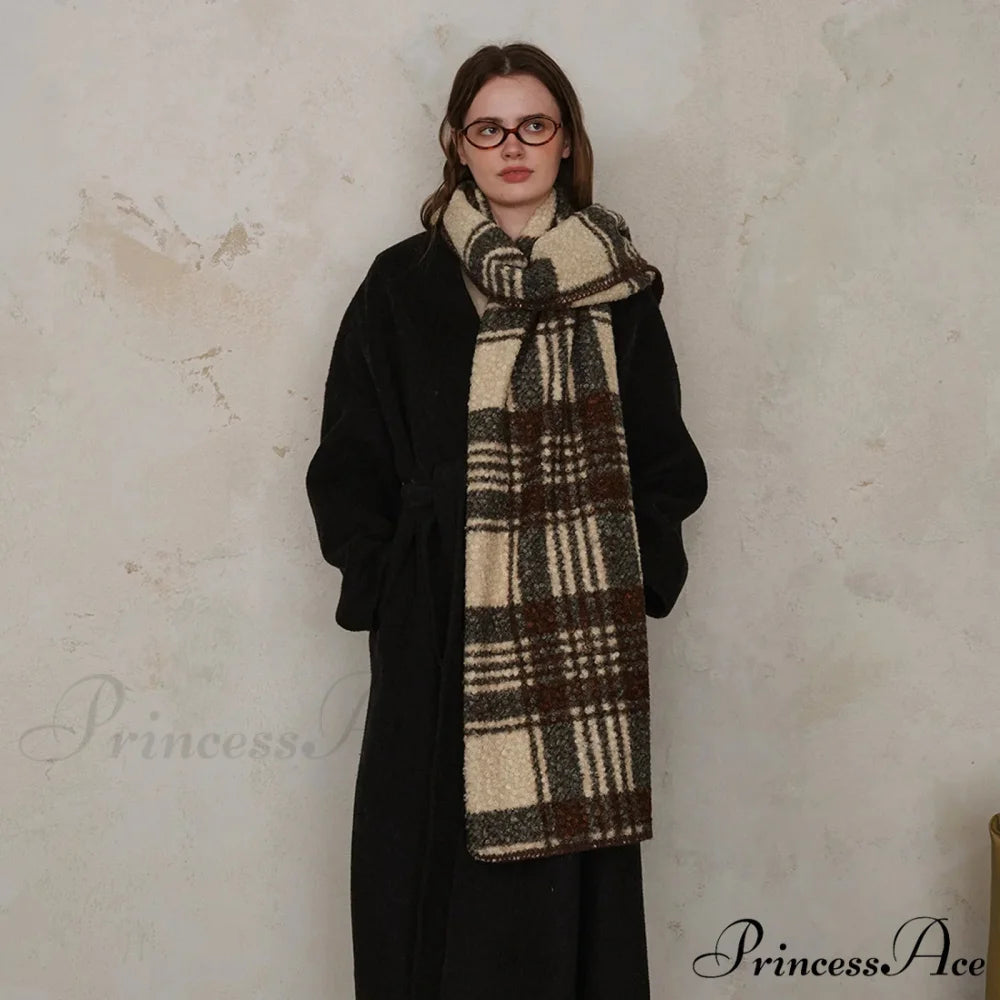 Scottish Woolen Plaid Scarf for Women - Autumn/Winter Shawl Green coffee beige / L190 W50cm