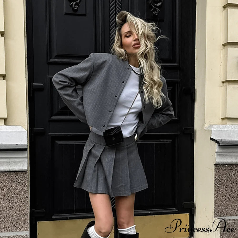 Short Blazer Pleated Skirt Suit Brown / S