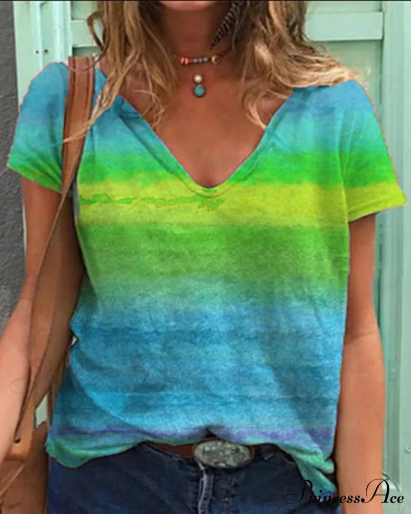short-sleeved print rainbow V-neck t-shirt Sky blue / S