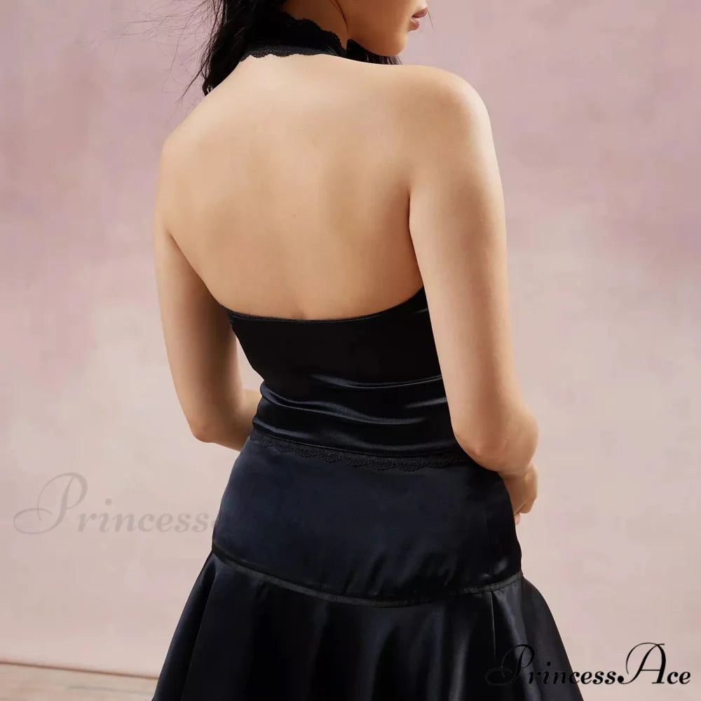 Silky Ribbon V-Neck Crop Top croptop-250223