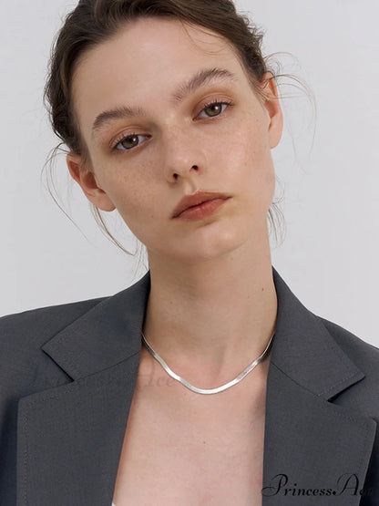 Silver Snake Graceful Shape Necklace Silver / One Size