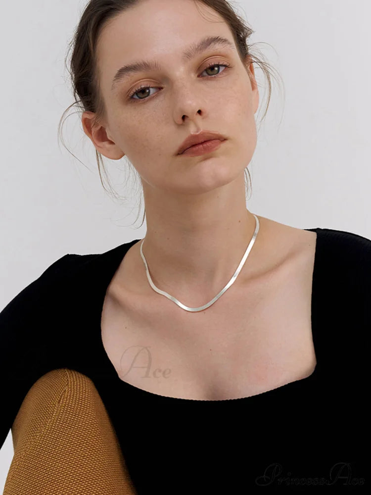 Silver Snake Graceful Shape Necklace Silver / One Size