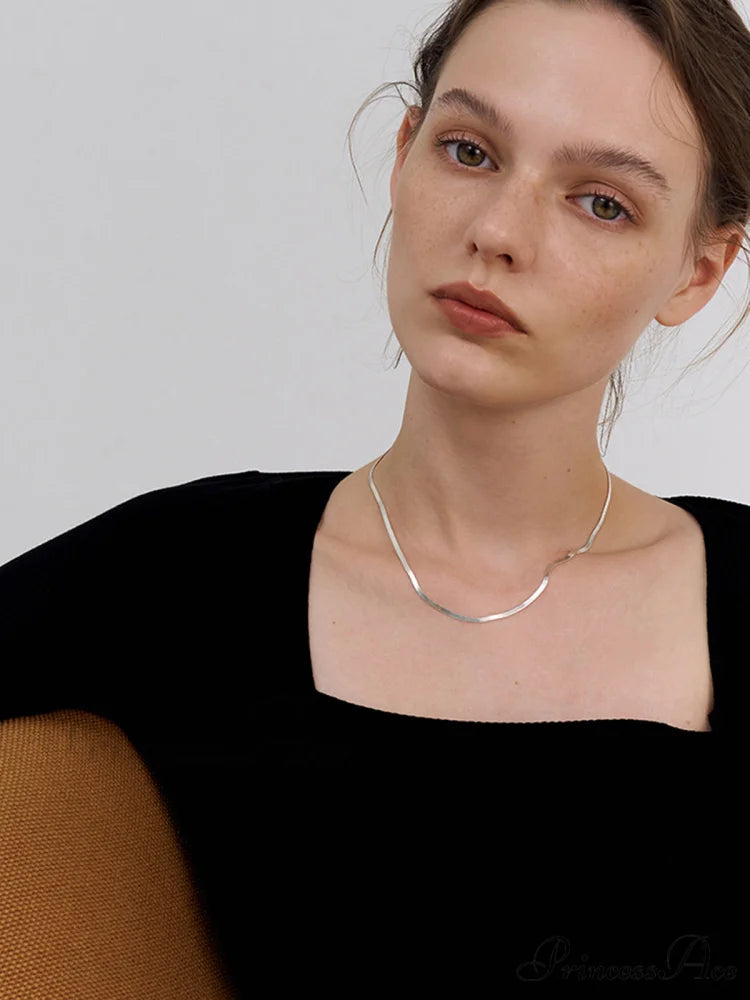 Silver Snake Graceful Shape Necklace Silver / One Size