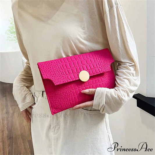 Simple Felt Imprint Clutch Wristlet wristlet-250126