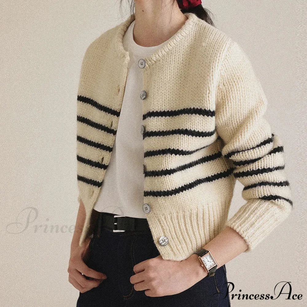 Single-breasted Banded Knitted Cardigan BLACK / One Size cardigans-241228