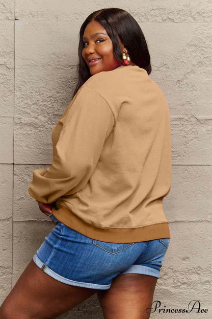 Size Full Face - Smiling Simply Graphic Sweatshirt Love