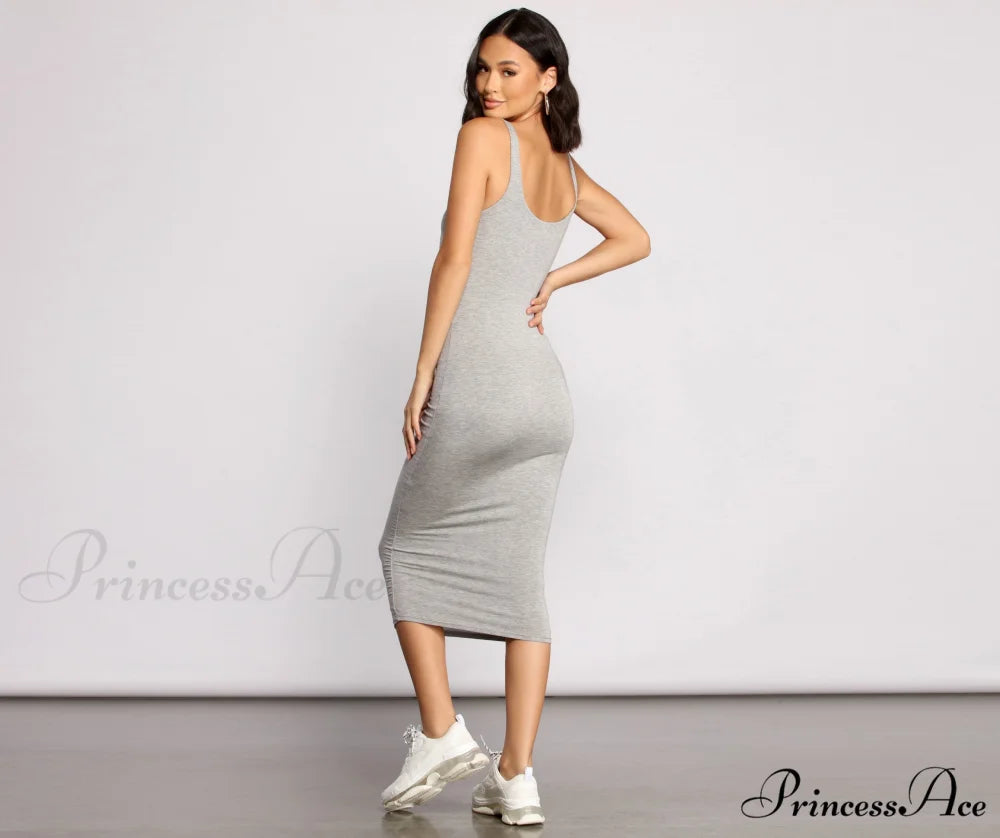 Slay Every Day Basic Graceful Scoop Neck Midi Dress