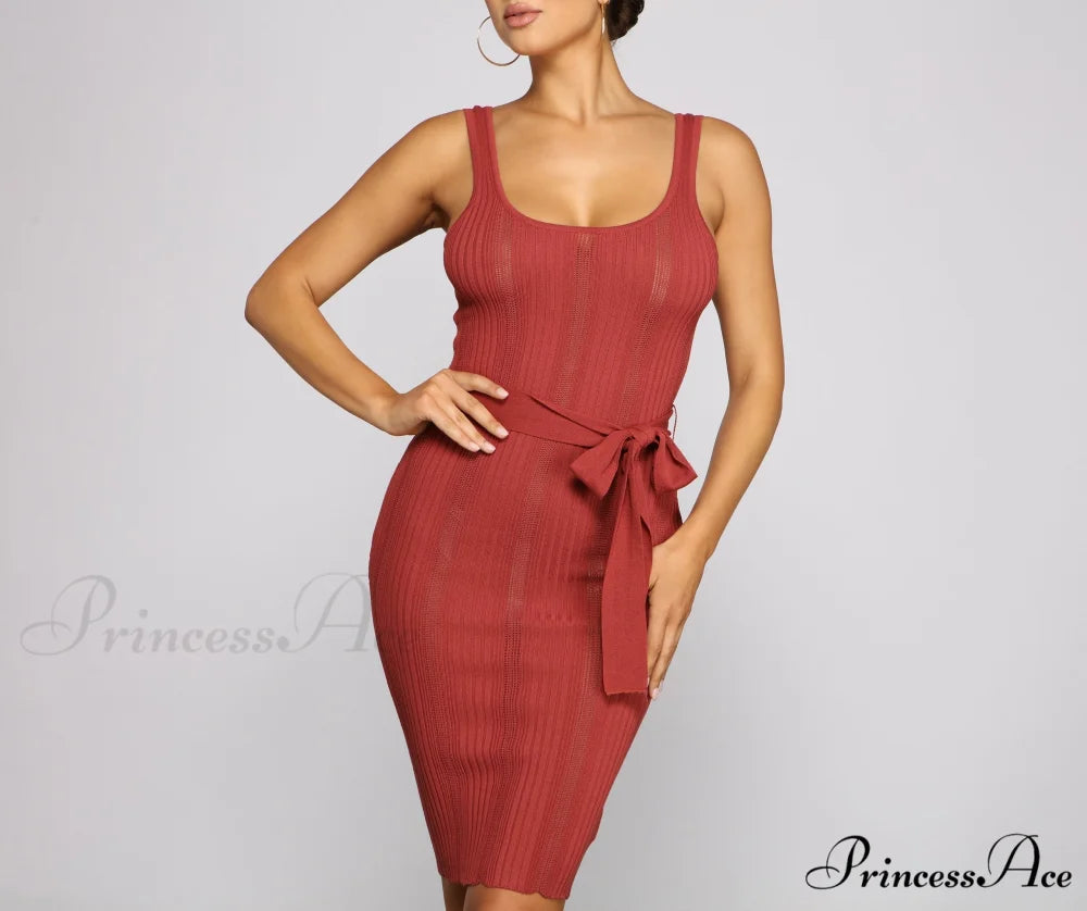 Slay In Style Ribbed Graceful Scoop Neck Midi Dress