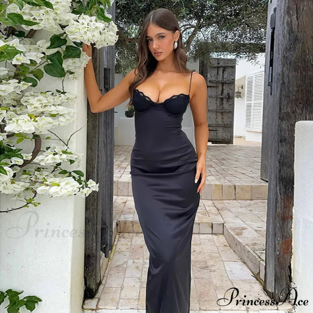 Sleek Bodycon Maxi Holiday Dress Black / S vacationdress-250223