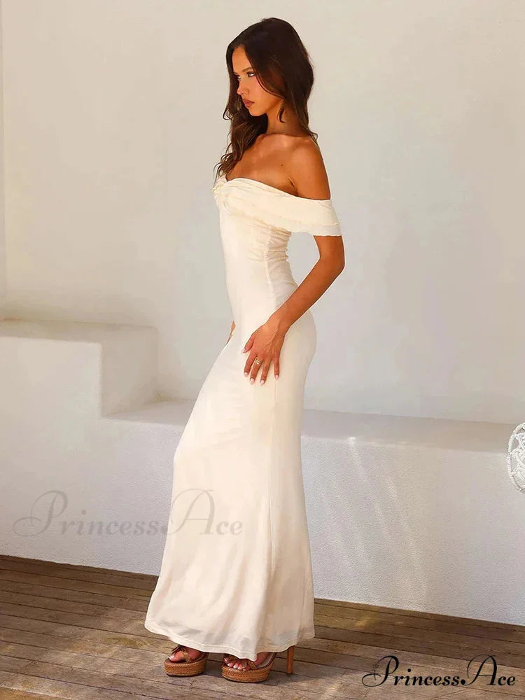 Sleek Bodycon Maxi Holiday Dress vacationdress-250223