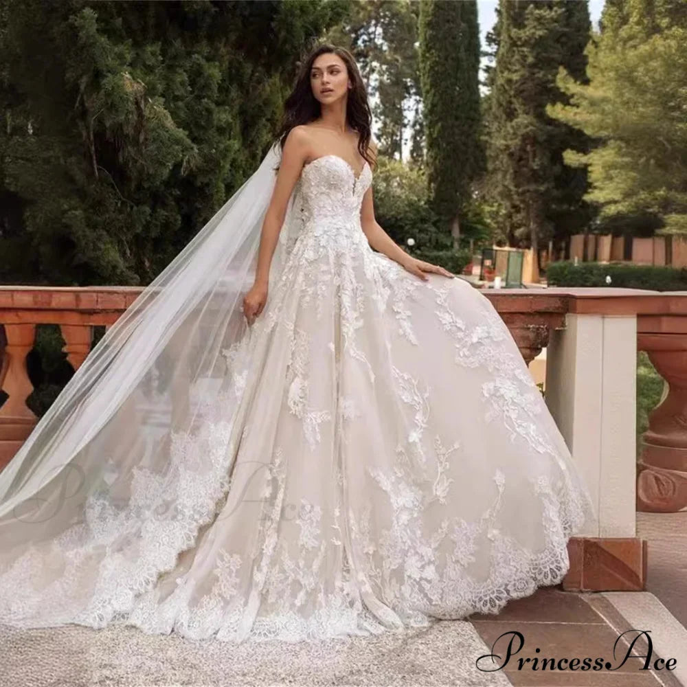 Sleeveless Lace Ball Gown Wedding Dress lvory white / 2 weddingdress-250223