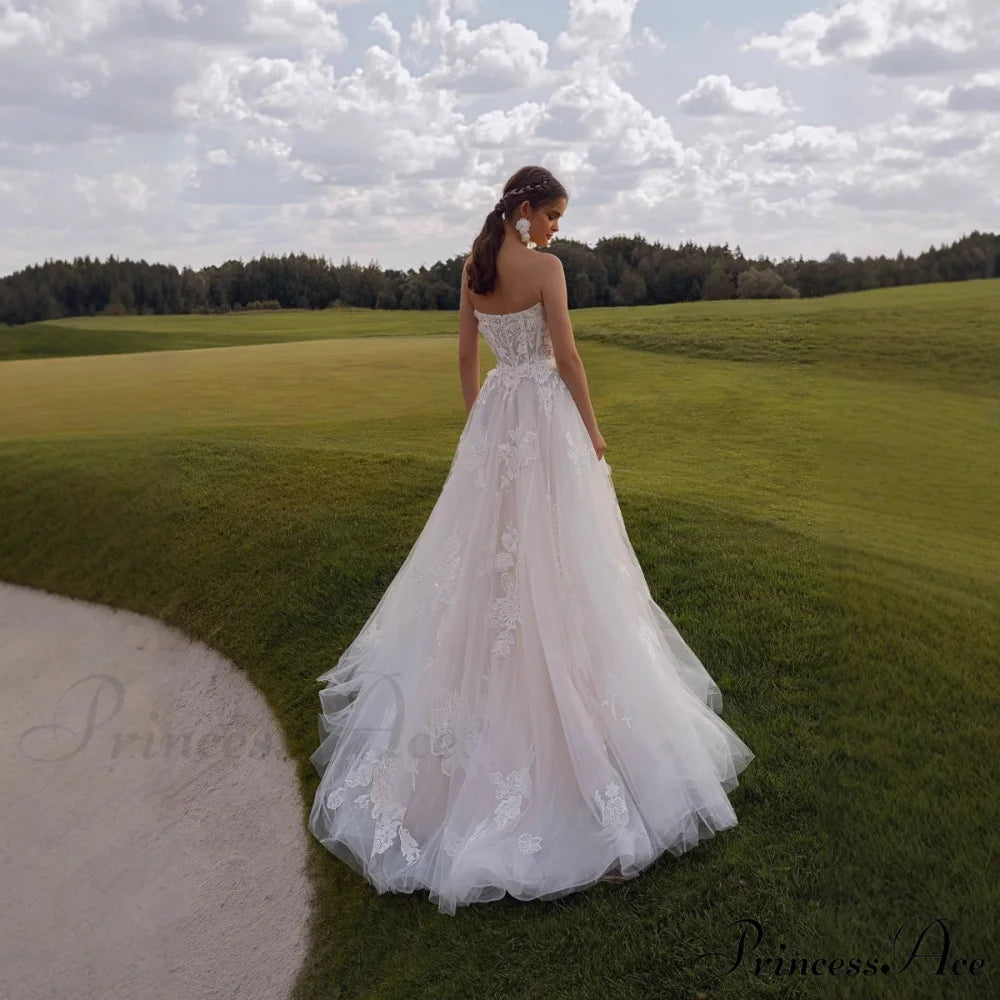 Sleeveless Lace Ball Gown Wedding Dress white / 2 weddingdress-250223