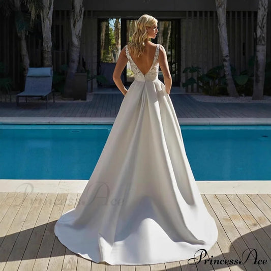 Sleeveless Lace Evening Gown Wedding Dress weddingdress-250223