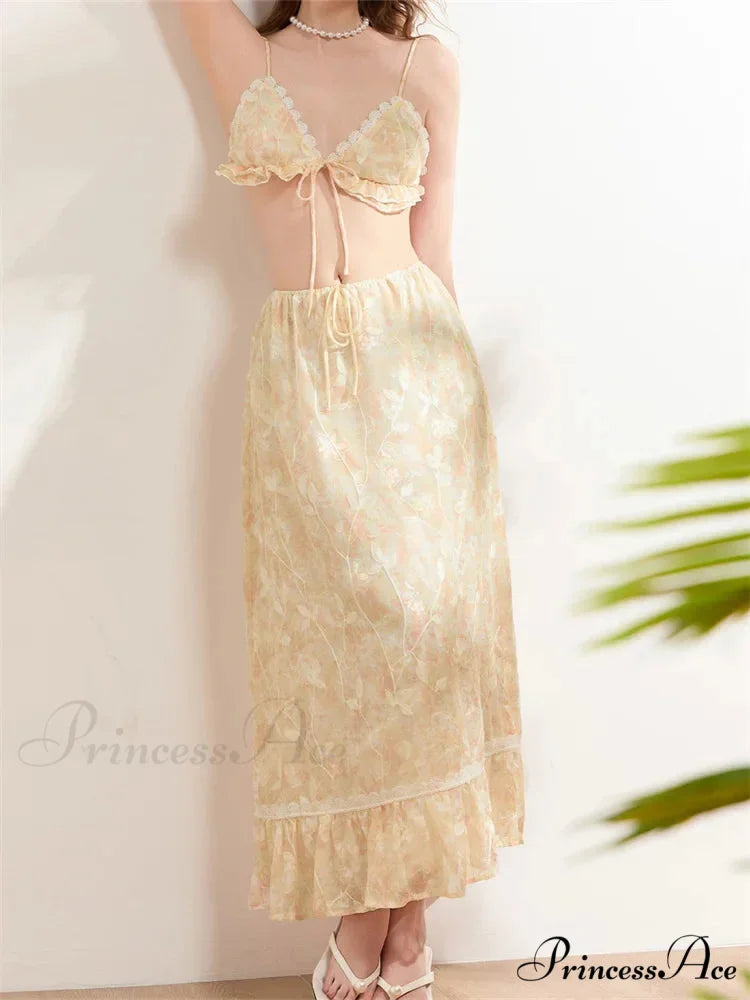 Sleeveless Lace-up Camisoles Crop Top with Maxi Skirts Set skirt-250126