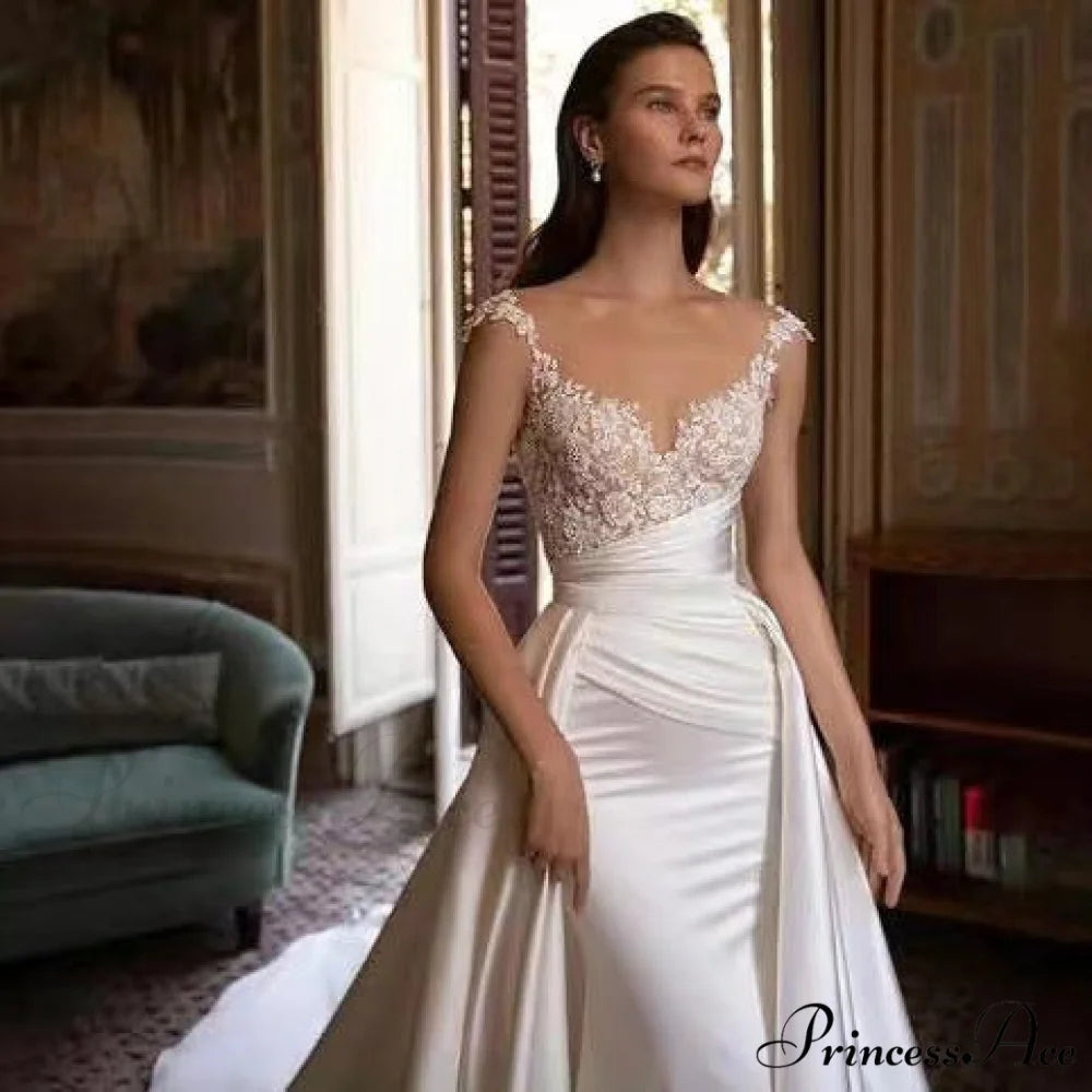 Sleeveless Silk Trumpet Bridal Wedding Gown white / 2 weddingdress-250223