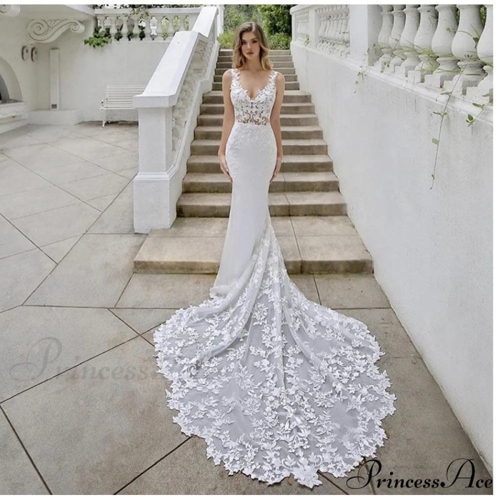 Slender Tail Bridal Gown weddingdress-250223