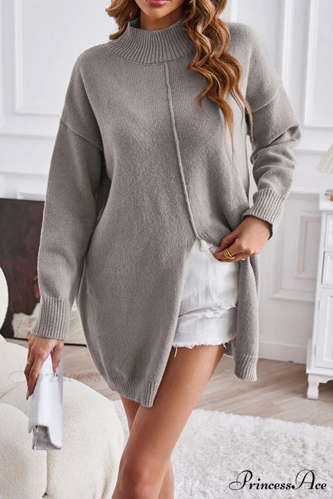 Slit-front Sweater with Turtleneck Detail Grey / L