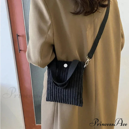 Small Ribbed Zipper Shoulder Bag Spring Purse handbag-250126