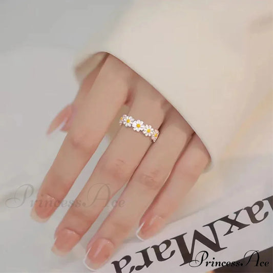 Small White Daisy Opening Adjustable Ring