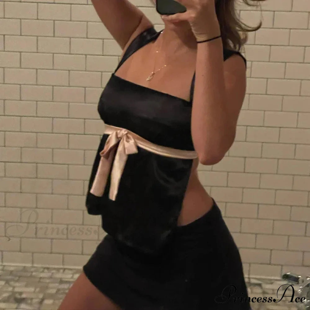 Smooth Ribbon Tie Milkmaid Open-Back Crop Top black / S croptop-250126