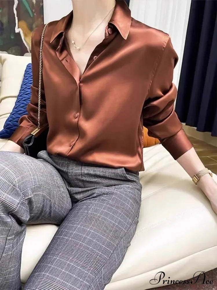 Smooth Solid Extended Sleeve Turtleneck Blouse reddish brown / S blouse-250223