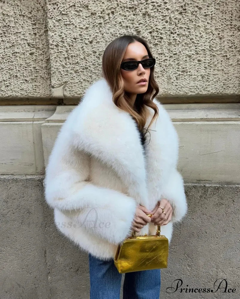 Soft Cropped Insulated Jacket White / S coats-241228