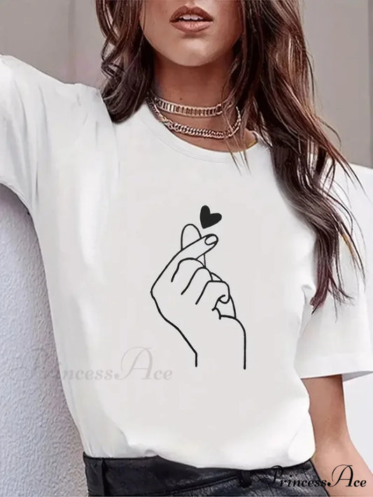 Solid Color Round Neck Plus Size Women’s Short Sleeve Casual Daily Oversized Harajuku Summer Heart Print T-shirt WHITE