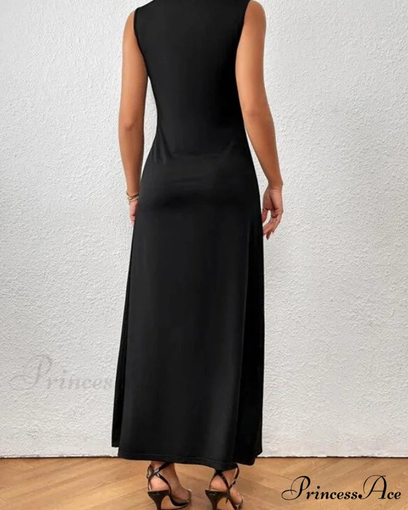 Solid color V-neck maxi dress