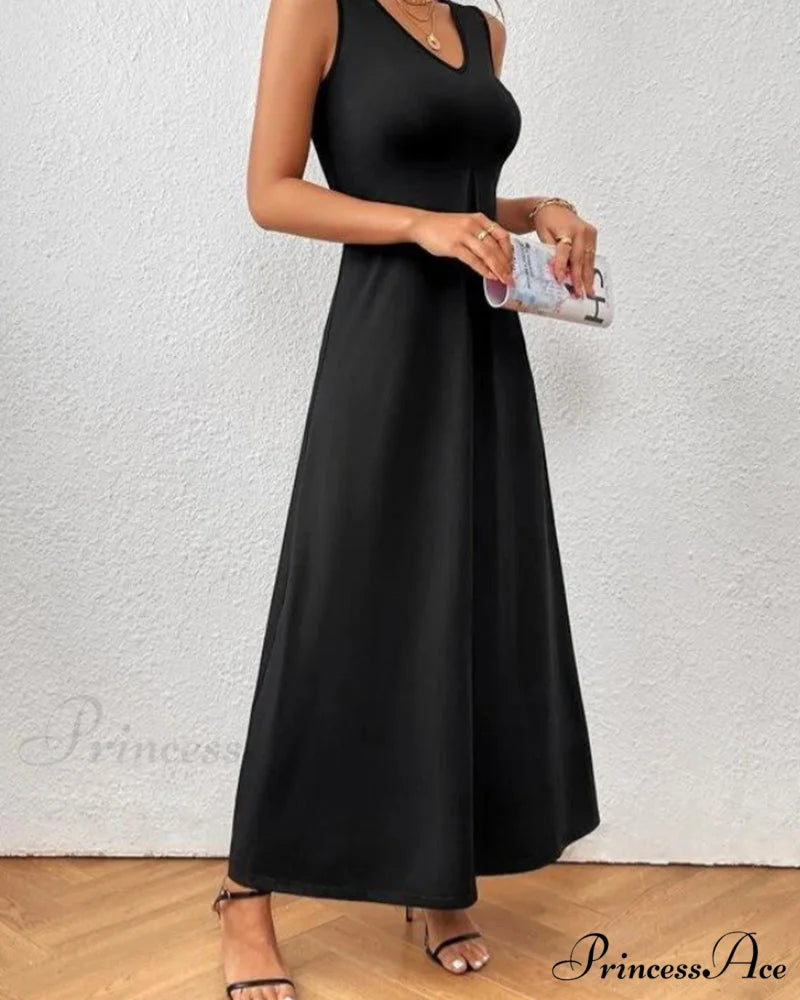 Solid color V-neck maxi dress