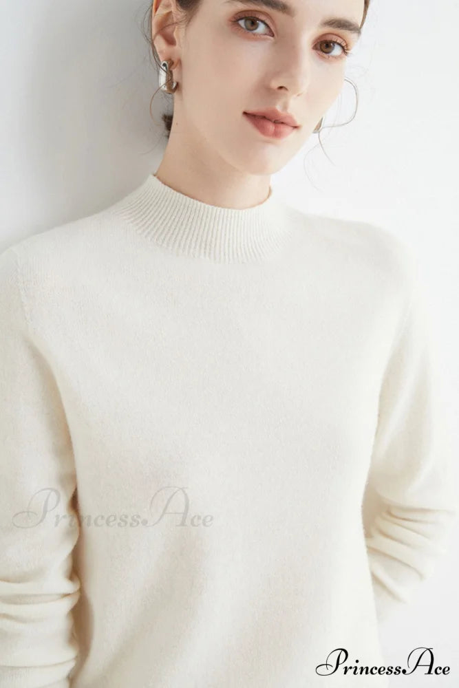 Solid Color Wool Sweater with Mock Neck White / S