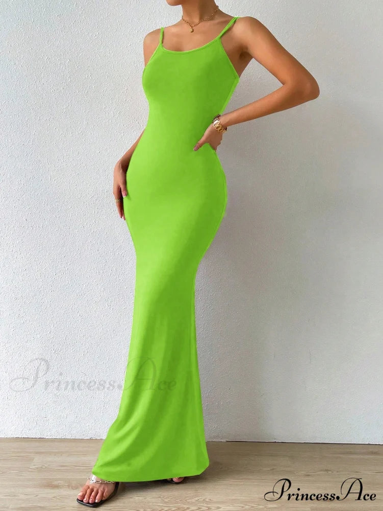 Solid Mermaid Hem Cami Dress Green / XS