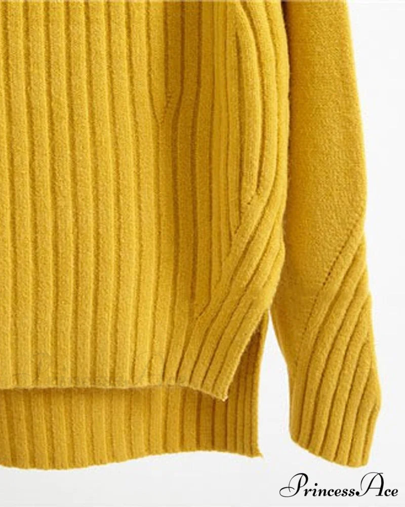 Solid Stand-up in Sweater Color